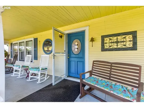 864 State Avenue Vernonia OR 97064
