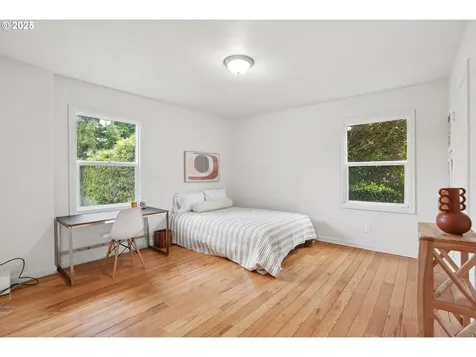 4429 NE Mason Street Portland OR 97218