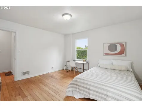 4429 NE Mason Street Portland OR 97218