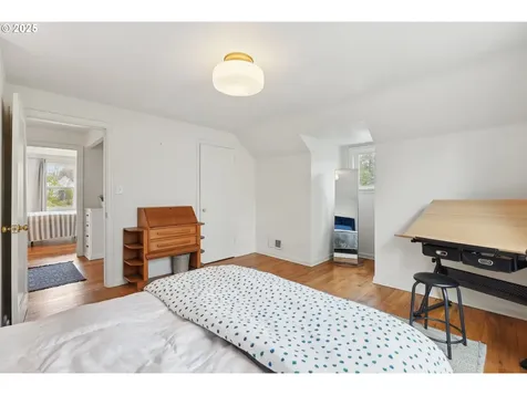 4429 NE Mason Street Portland OR 97218