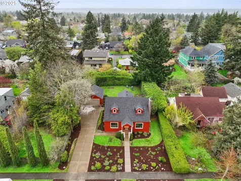 4429 NE Mason Street Portland OR 97218