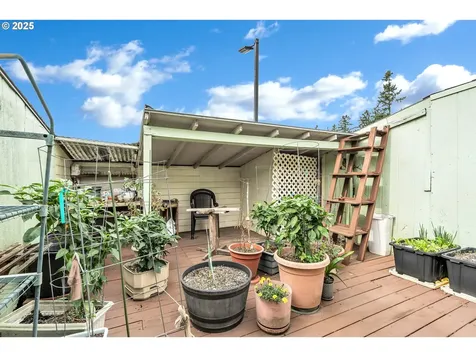 18485 SW Pacific Drive Tualatin OR 97062