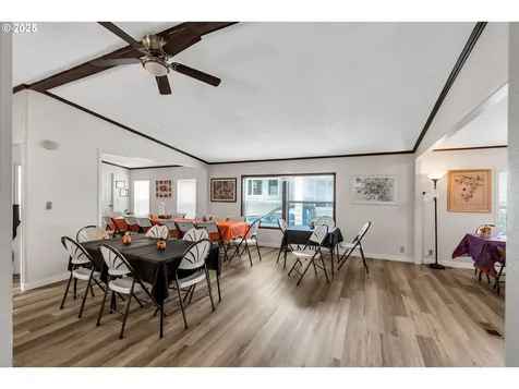 18485 SW Pacific Drive Tualatin OR 97062