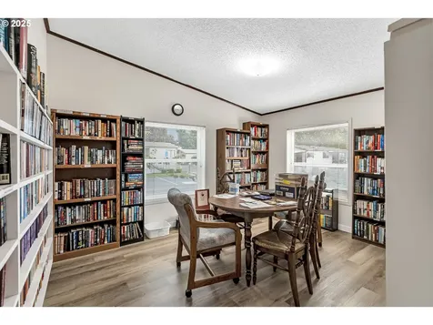 18485 SW Pacific Drive Tualatin OR 97062