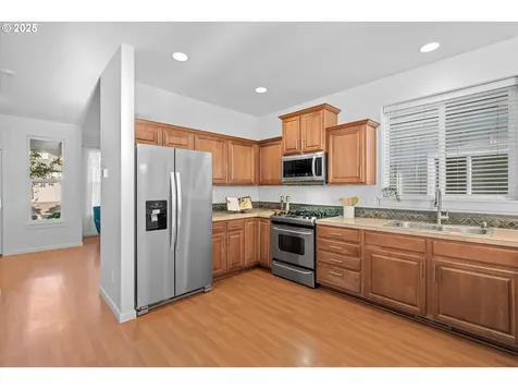 12618 Villard Place Oregon City OR 97045