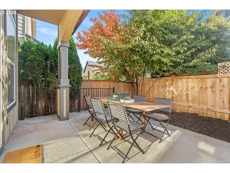 12618 Villard Place Oregon City OR 97045