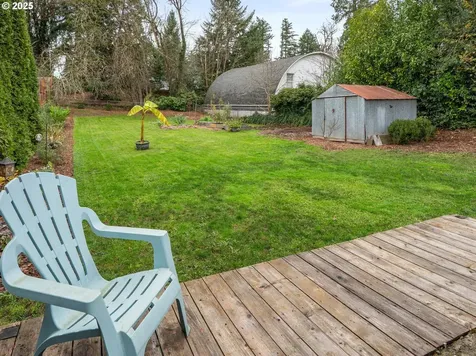 7333 SW Pine Street Portland OR 97223