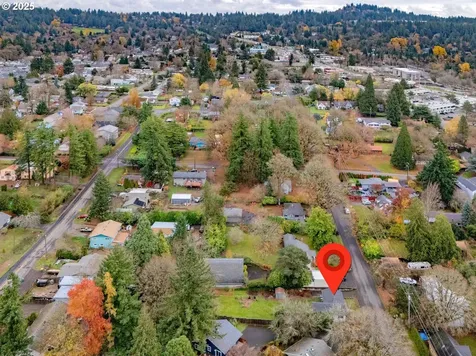 7333 SW Pine Street Portland OR 97223