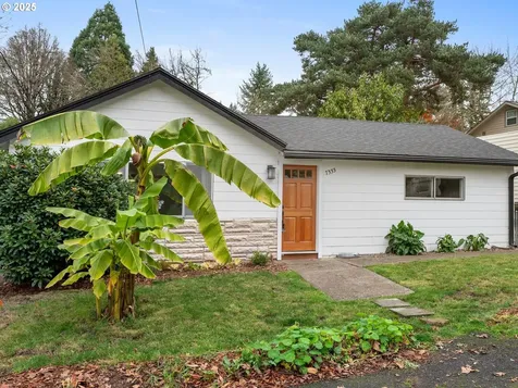7333 SW Pine Street Portland OR 97223