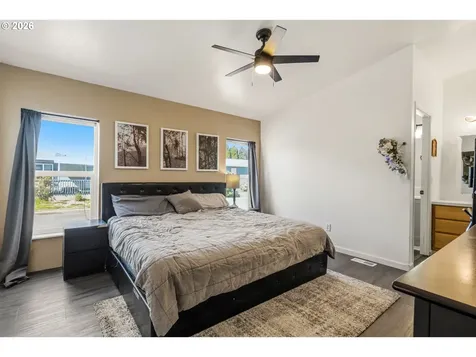 2151 Three Lakes Road Albany OR 97322