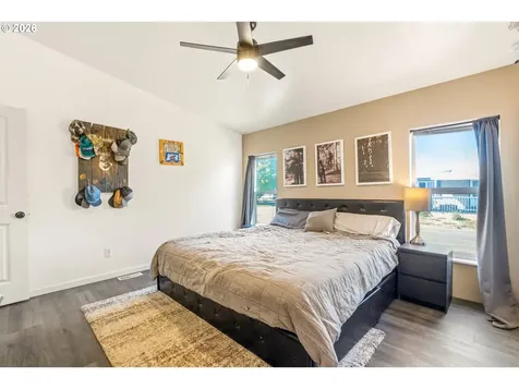 2151 Three Lakes Road Albany OR 97322