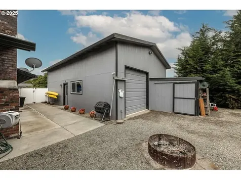 2051 Spruce Avenue Woodland WA 98674