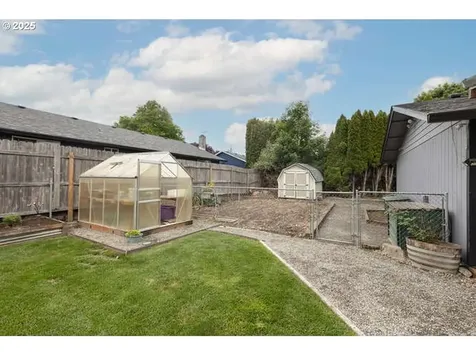 2051 Spruce Avenue Woodland WA 98674