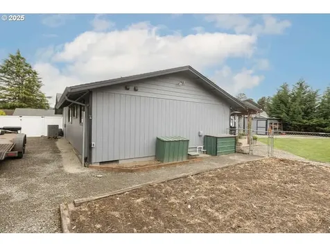 2051 Spruce Avenue Woodland WA 98674