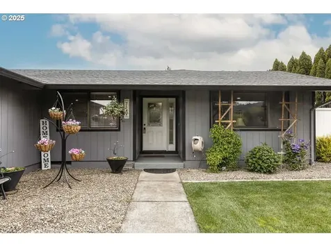 2051 Spruce Avenue Woodland WA 98674