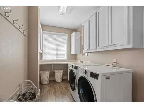 15024 NW Vance Drive Portland OR 97229