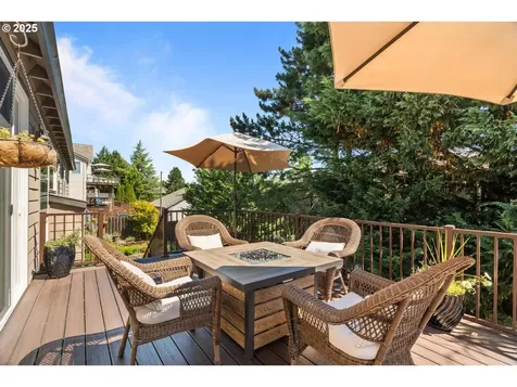 15024 NW Vance Drive Portland OR 97229