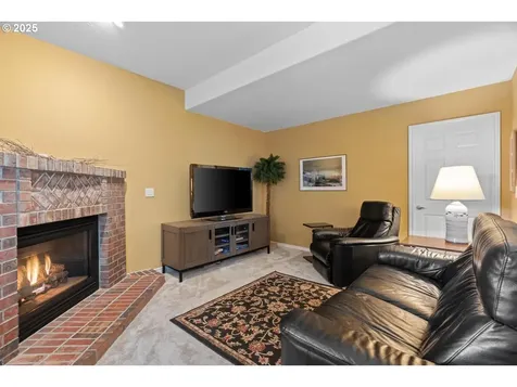 15024 NW Vance Drive Portland OR 97229