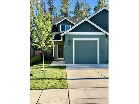 903 Howard Avenue Eugene OR 97404