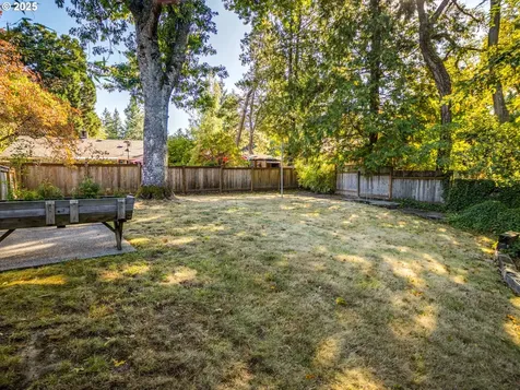 1525 SW 84th Avenue Portland OR 97225