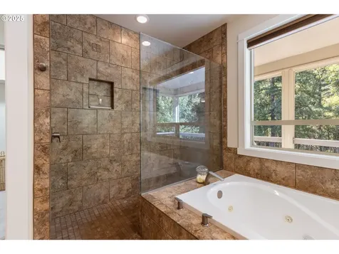434 Champagne Creek Drive Roseburg OR 97471
