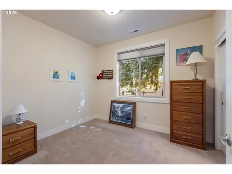 434 Champagne Creek Drive Roseburg OR 97471