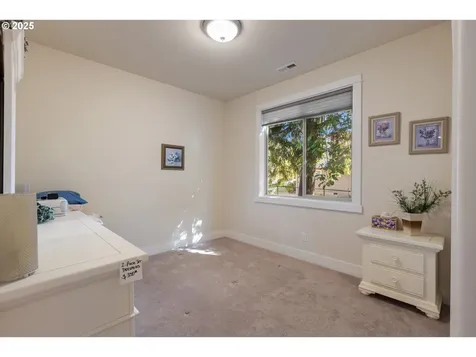 434 Champagne Creek Drive Roseburg OR 97471