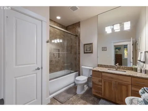 434 Champagne Creek Drive Roseburg OR 97471
