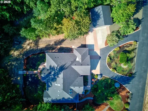 434 Champagne Creek Drive Roseburg OR 97471