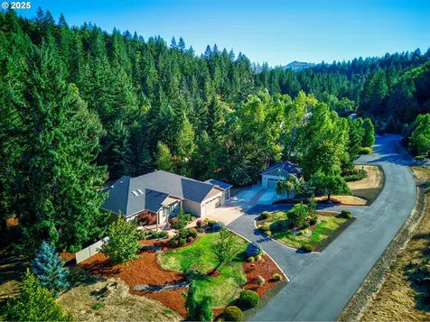 434 Champagne Creek Drive Roseburg OR 97471
