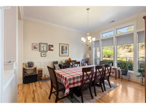 434 Champagne Creek Drive Roseburg OR 97471