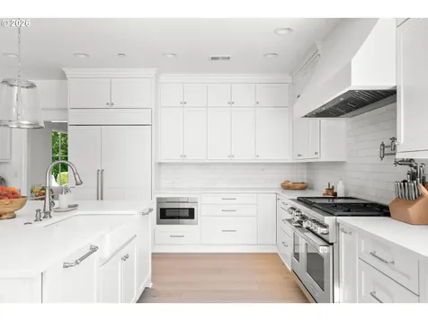 616 Cabana Lane Lake Oswego OR 97034