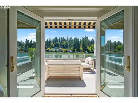 616 Cabana Lane Lake Oswego OR 97034
