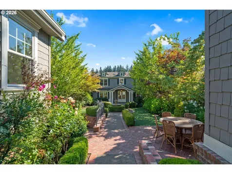 616 Cabana Lane Lake Oswego OR 97034