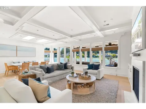 616 Cabana Lane Lake Oswego OR 97034