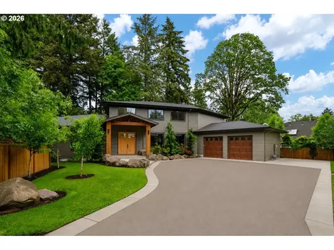 3850 Lake Grove Avenue Lake Oswego OR 97035