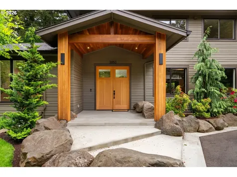 3850 Lake Grove Avenue Lake Oswego OR 97035