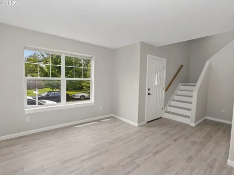 8329 N Johnswood Drive Portland OR 97203