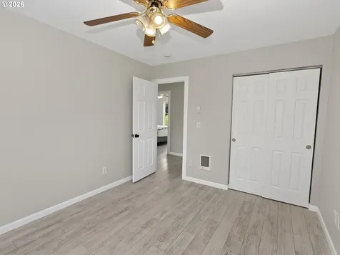 8329 N Johnswood Drive Portland OR 97203