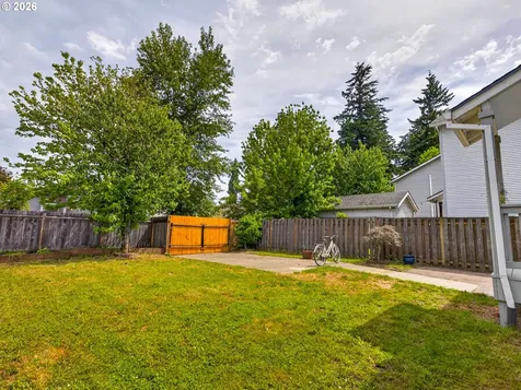 8329 N Johnswood Drive Portland OR 97203