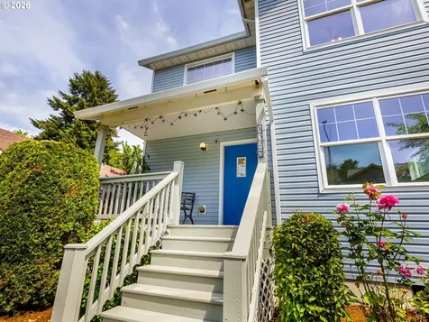 8329 N Johnswood Drive Portland OR 97203