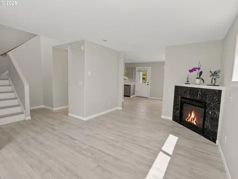 8329 N Johnswood Drive Portland OR 97203