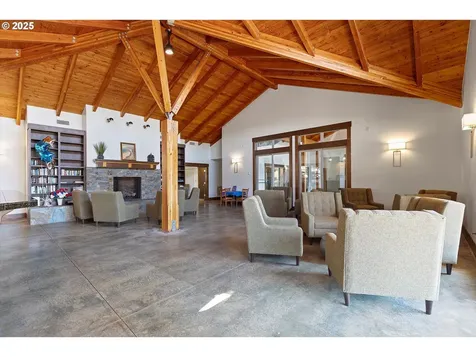 4231 SE Lee Avenue Lincoln City OR 97367