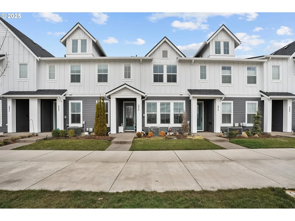 6870 SE Crimson Lane Hillsboro OR 97123