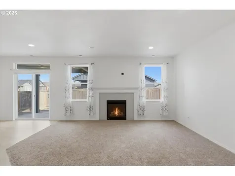 1363 Jefferson Street Independence OR 97351