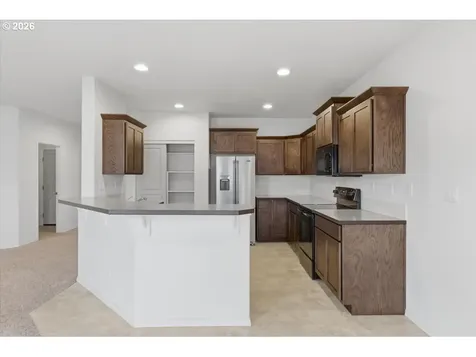 1363 Jefferson Street Independence OR 97351