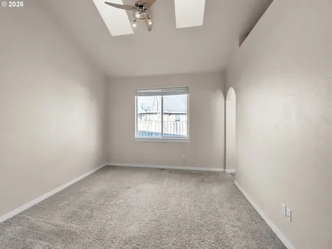 1997 NW Penny Lane Mcminnville OR 97128