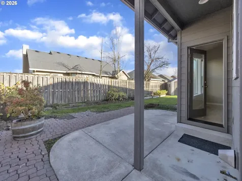 1997 NW Penny Lane Mcminnville OR 97128