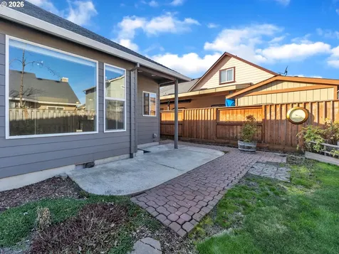 1997 NW Penny Lane Mcminnville OR 97128