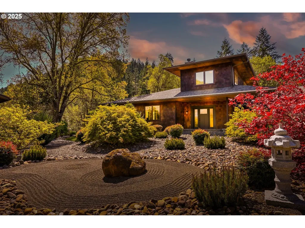354 Champagne Creek Drive Roseburg OR 97471